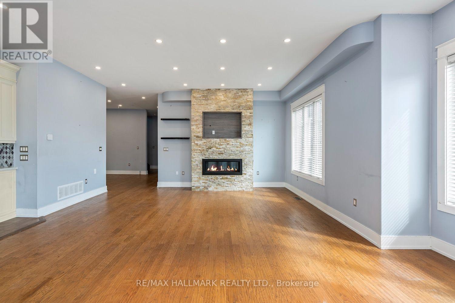 10 SUNRAY CRESCENT - Image 24