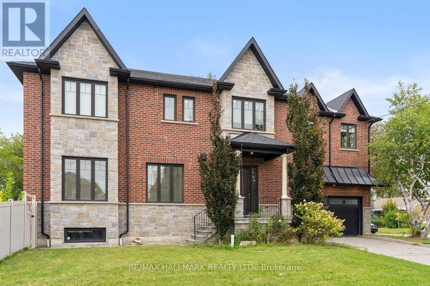 10 SUNRAY CRESCENT - 1