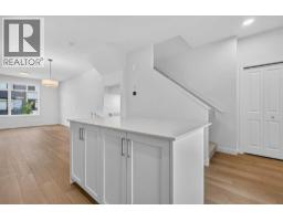 8554 19 Avenue SE - photo 25