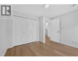 8554 19 Avenue SE - photo 24