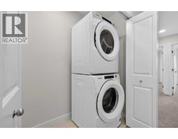 8554 19 Avenue SE - photo 39
