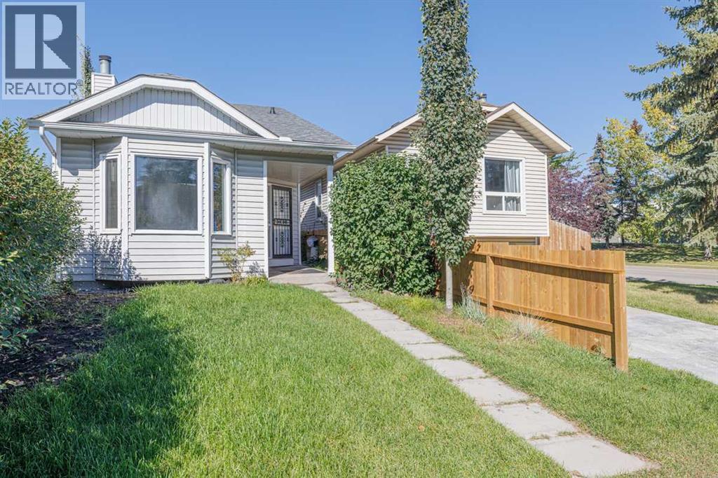 5 Erin Grove Place SE - 2