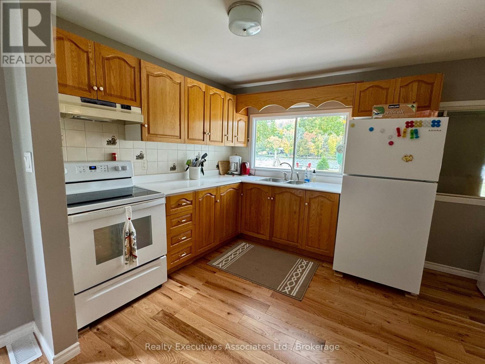 345 HILLSIDE DRIVE - 16