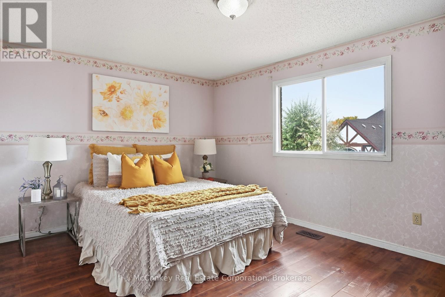 460 CARDINAL DRIVE - 23