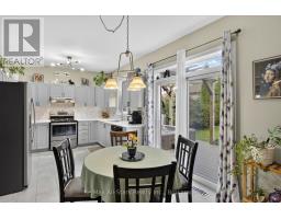 Family room - 34 Kirkconnell Road, Kawartha Lakes, ON K9V6E7 Photo 14
