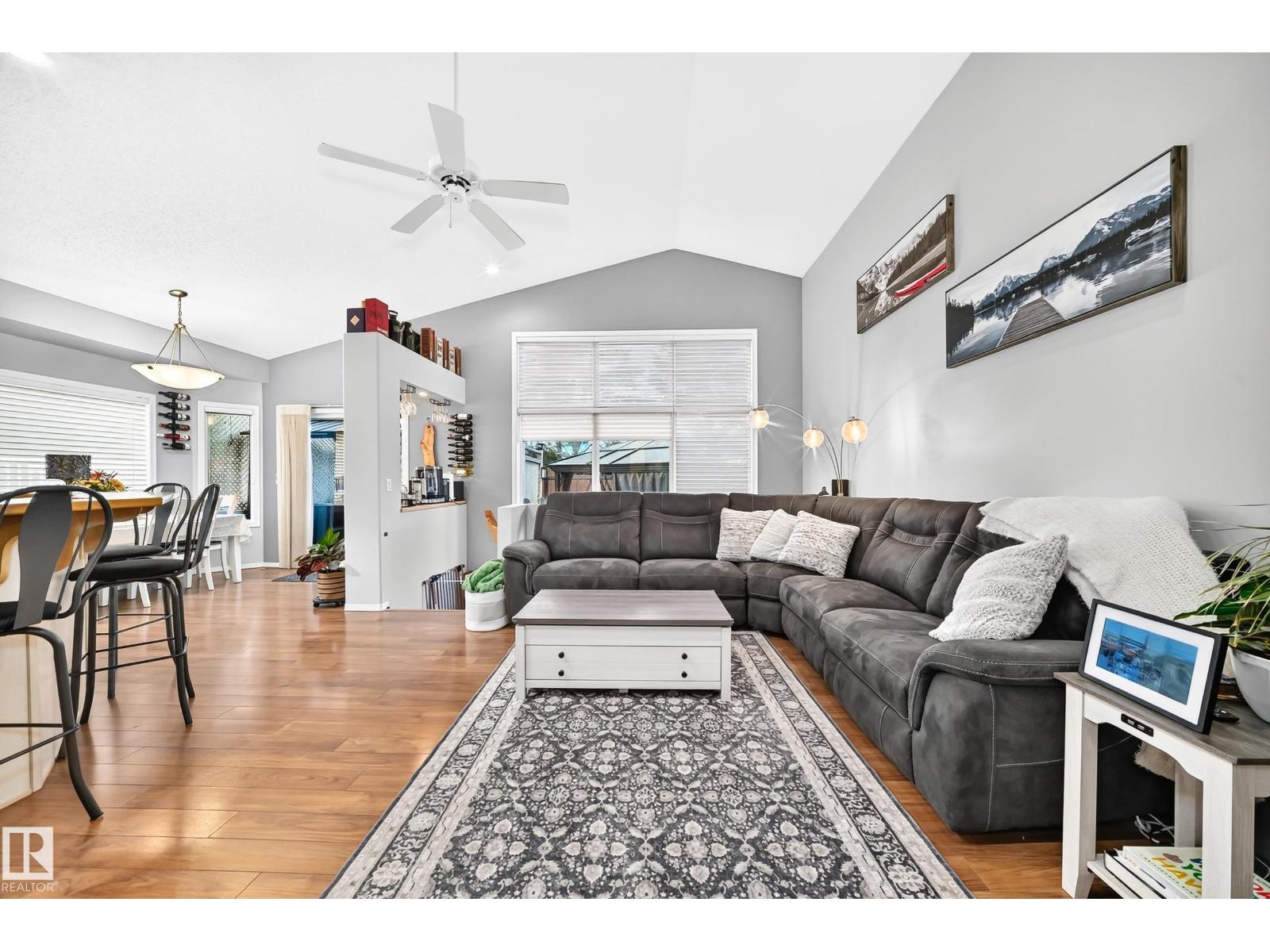81 DUNFIELD CR - 23