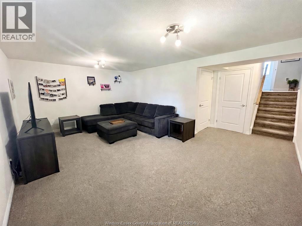 #81 3400 CASTLE ROCK PLACE - Image 29