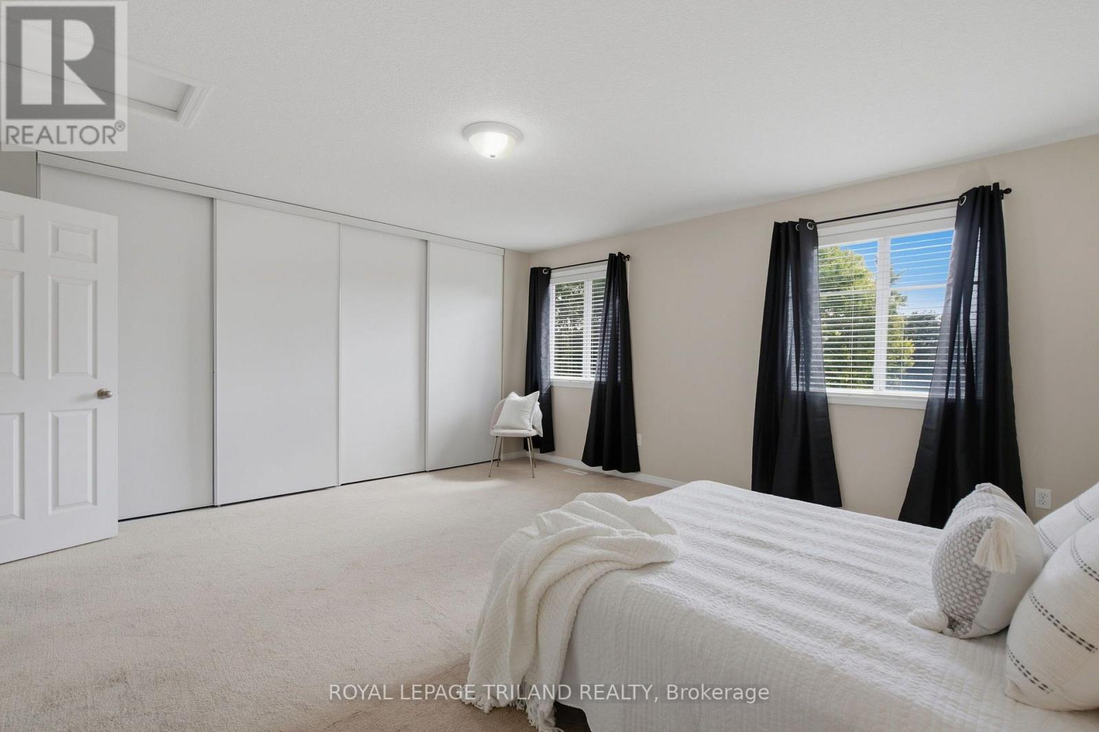 #40 1625 PURSER STREET - 21