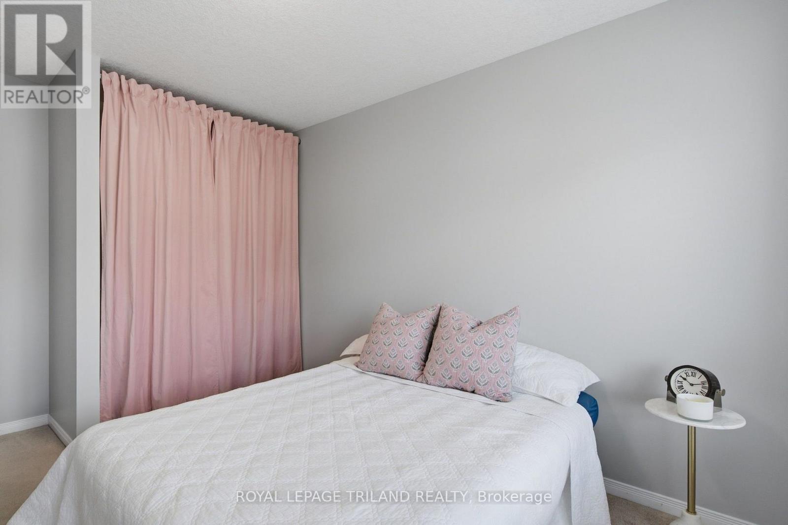 #40 1625 PURSER STREET - 27