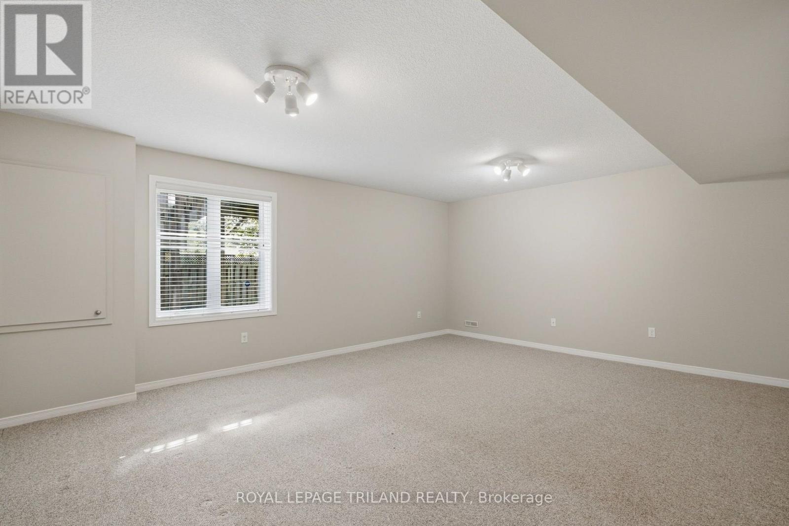 #40 1625 PURSER STREET - 29