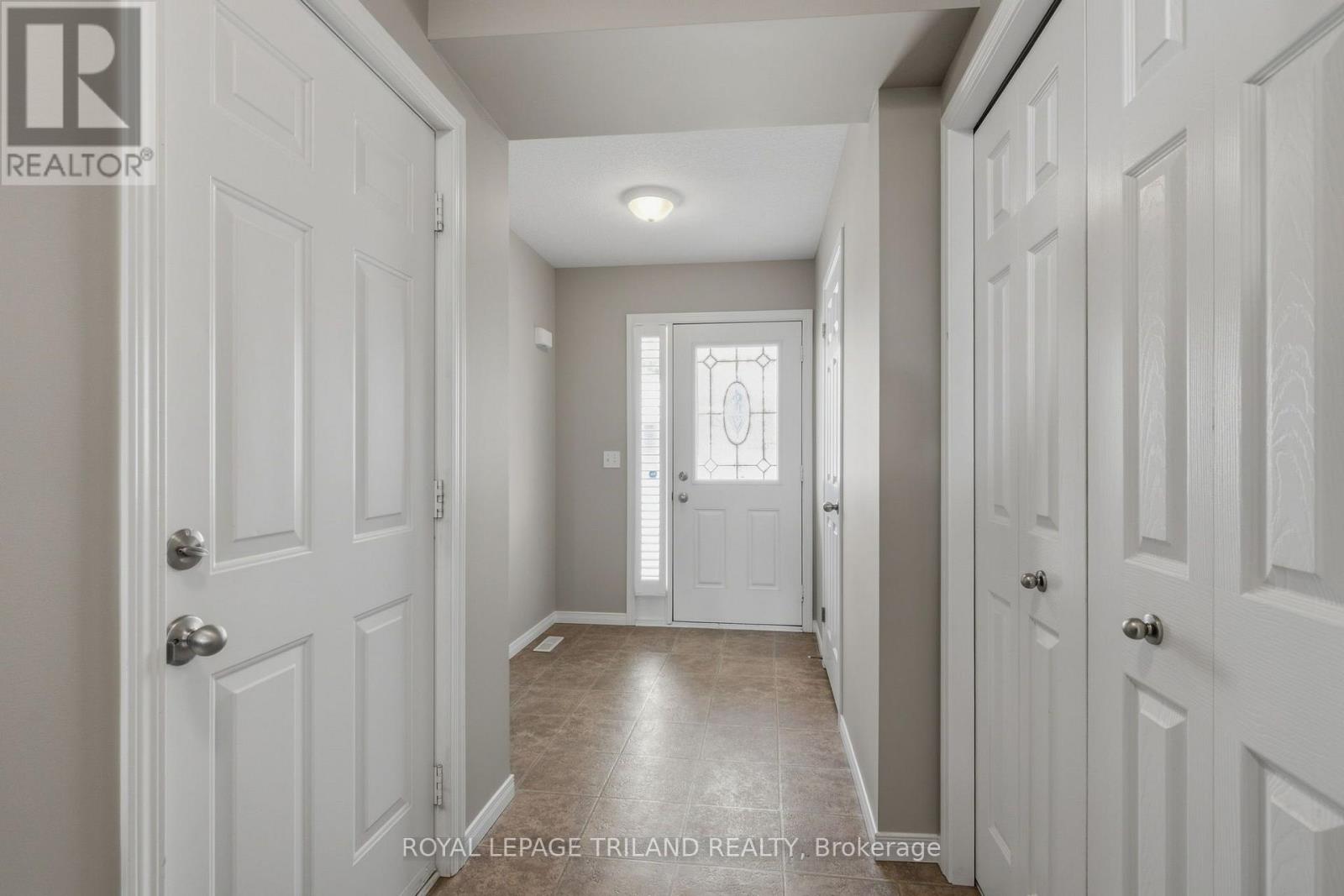 #40 1625 PURSER STREET - 3