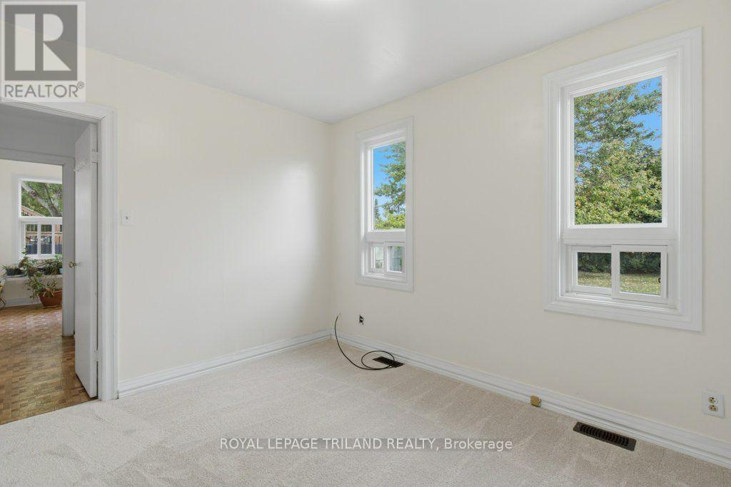 82 SOUTH EDGEWARE ROAD - 31