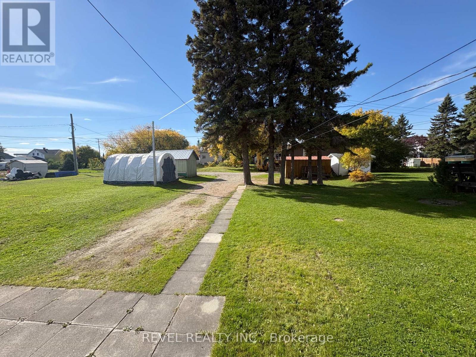 107 FIFTEENTH AVENUE - 26