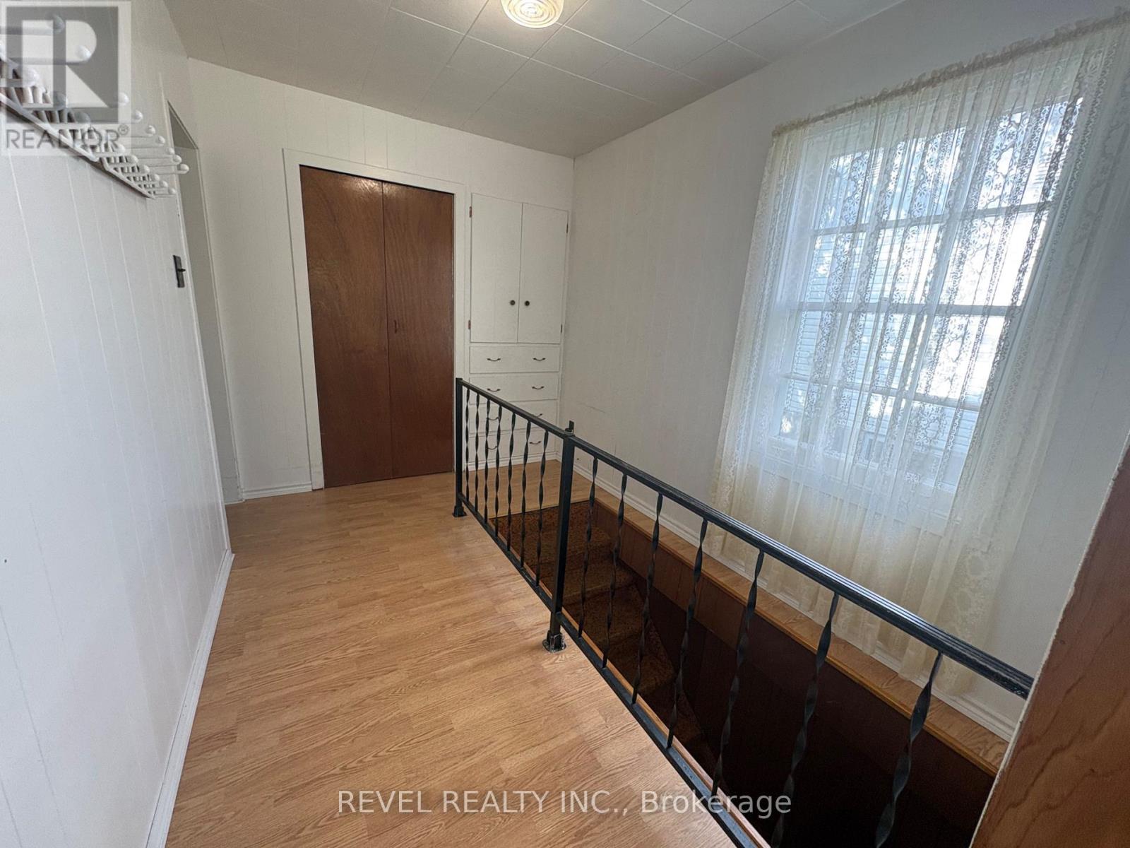 107 FIFTEENTH AVENUE - 6