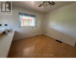 107 Fifteenth Avenue, Cochrane, ON P0L1C0 Photo 12