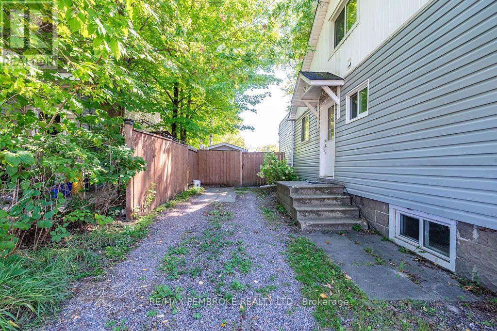 397 TRAFALGAR ROAD - Image 42