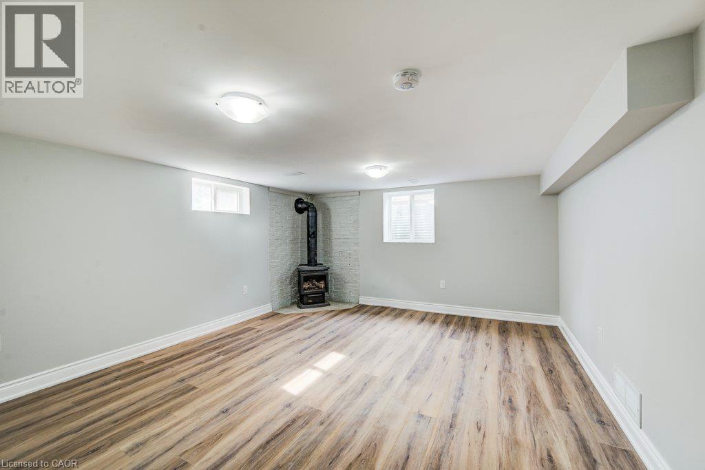 102 MASSEY Avenue - 20