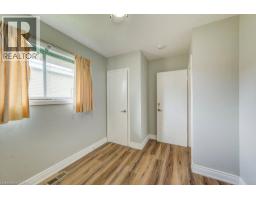 102 Massey Avenue, Kitchener, ON N2C1M5 Photo 13