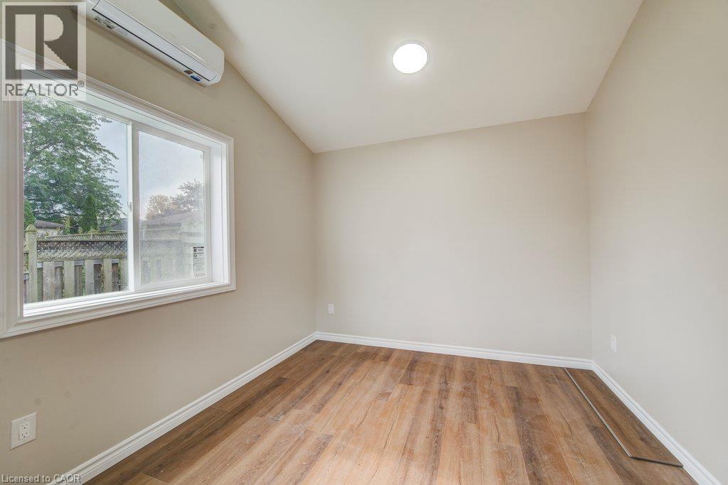 102 MASSEY Avenue - 36