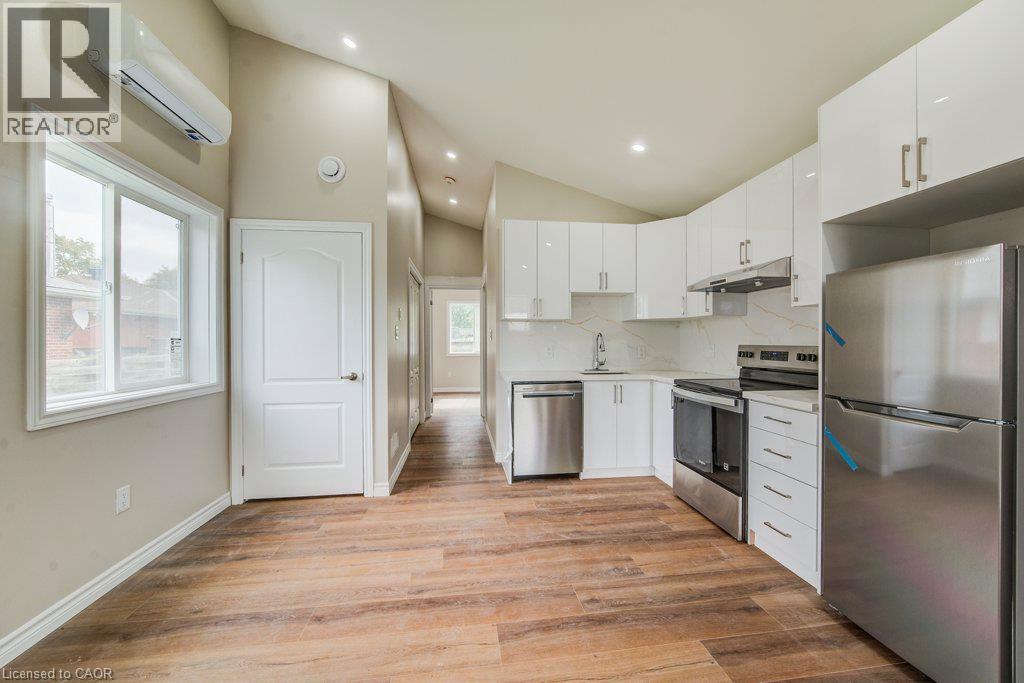 102 MASSEY Avenue - 30