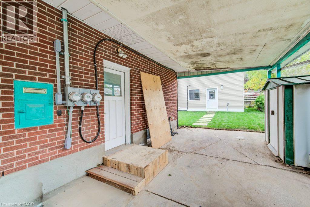 102 MASSEY Avenue - 39