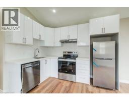 102 Massey Avenue, Kitchener, ON N2C1M5 Photo 32