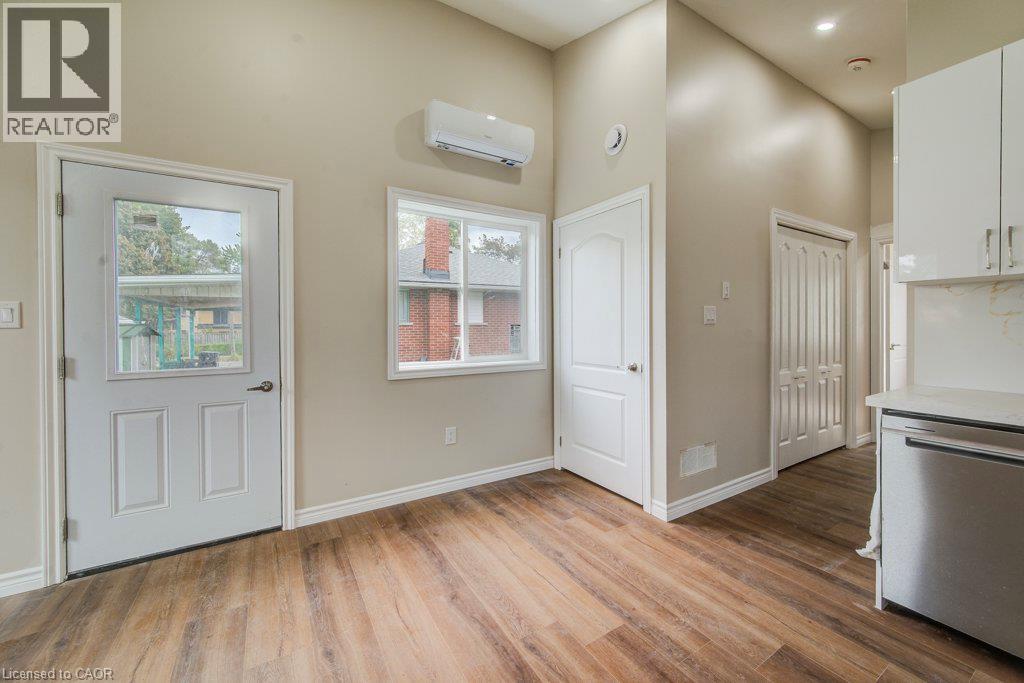 102 MASSEY Avenue - 31