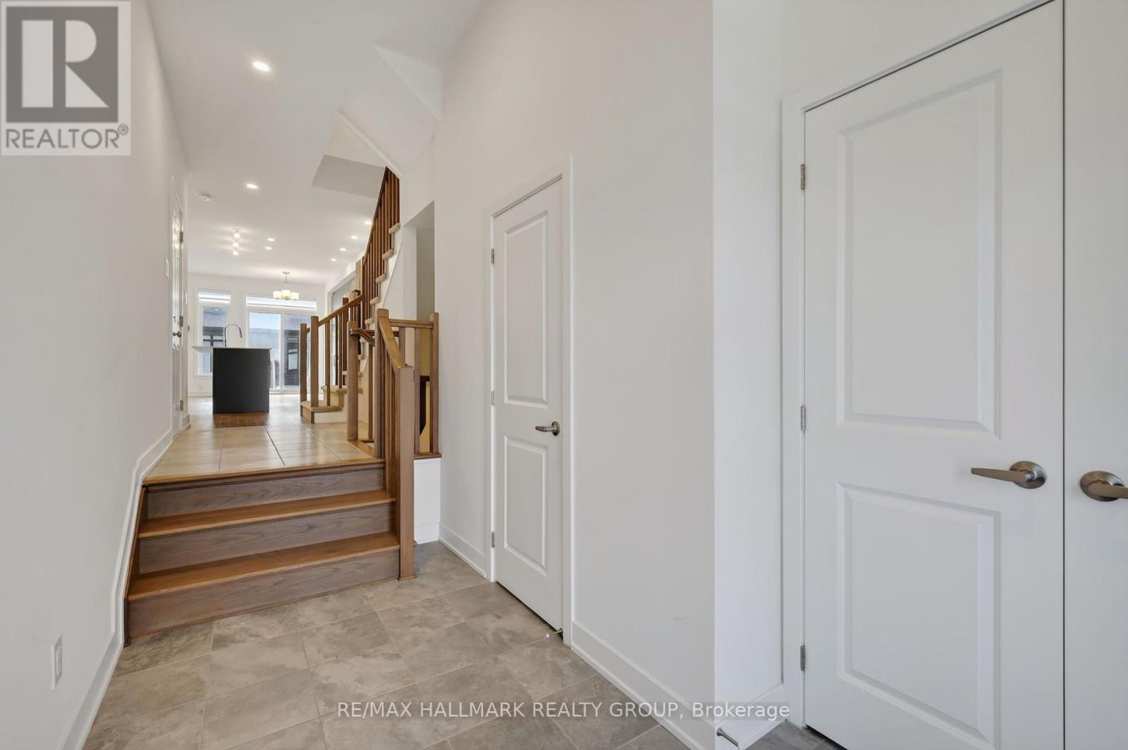 1024 MONTELENA ROAD - 4