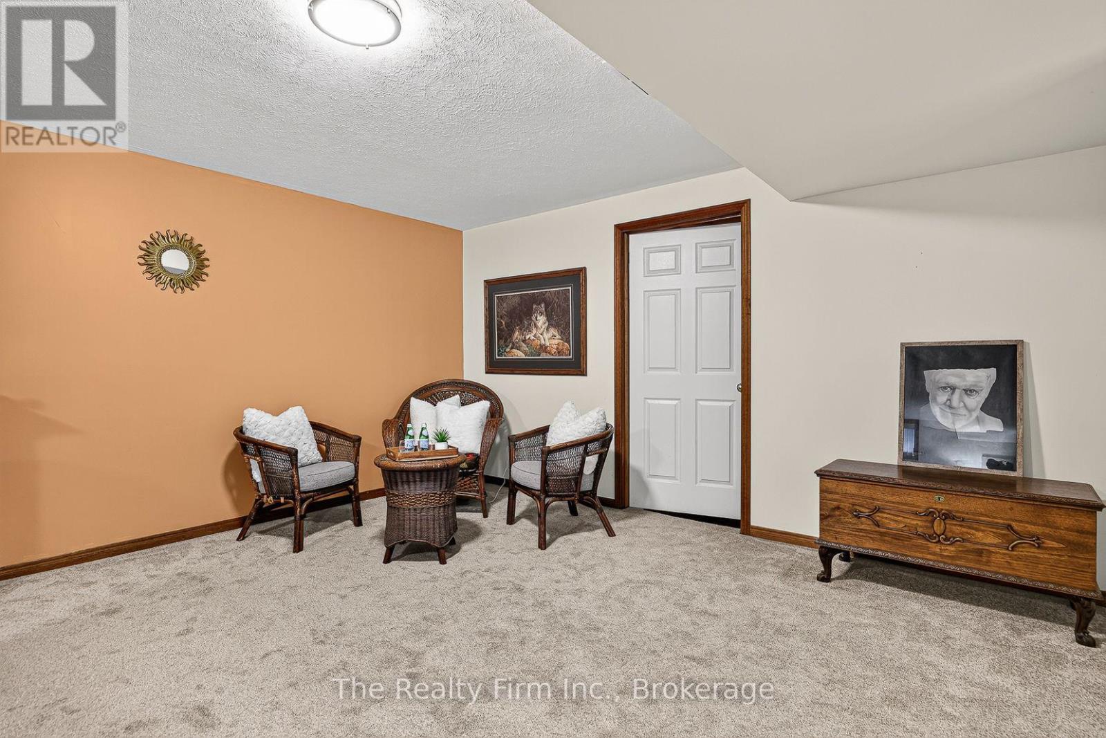 22 MCCREERY ROAD - Image 35
