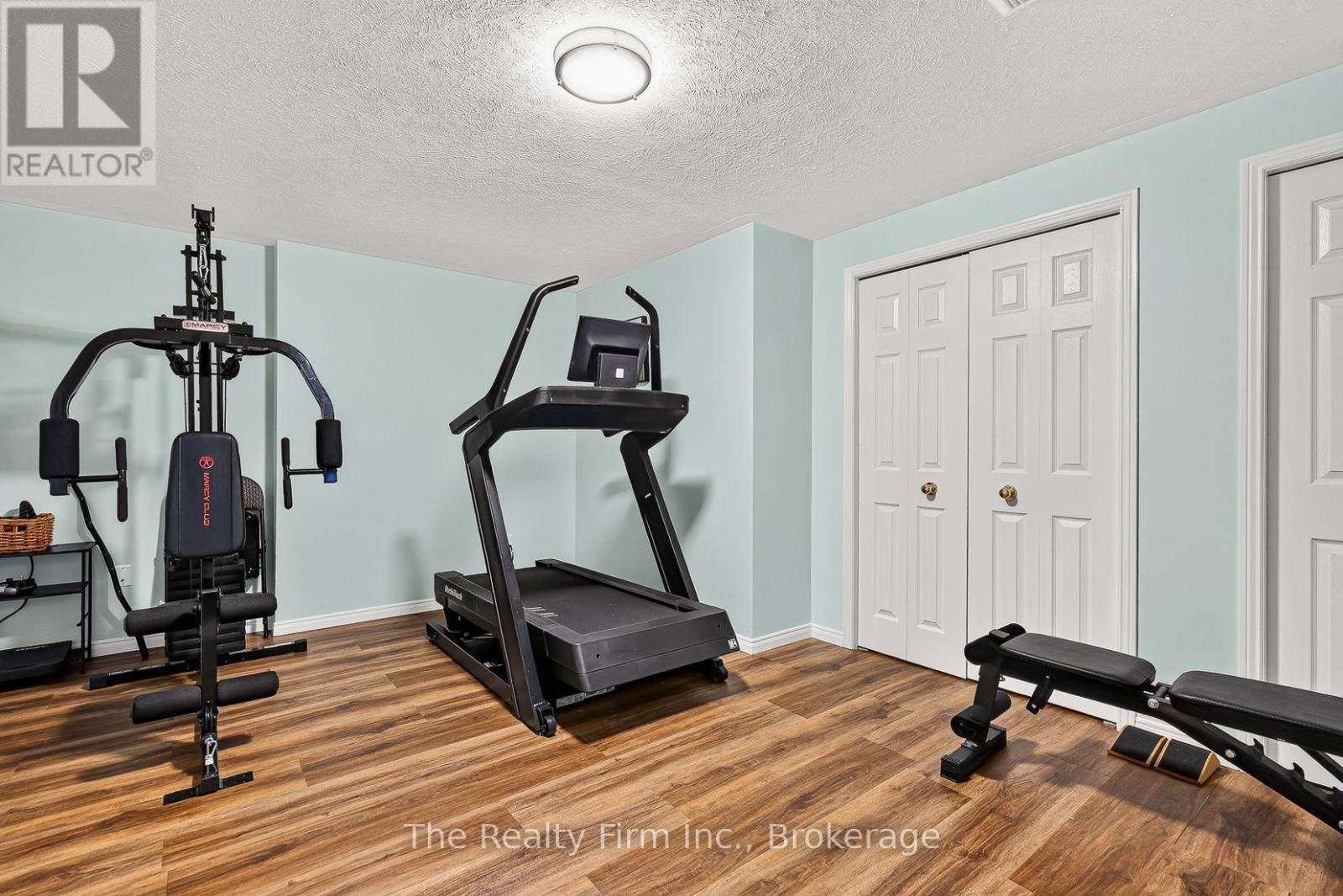 22 MCCREERY ROAD - Image 38