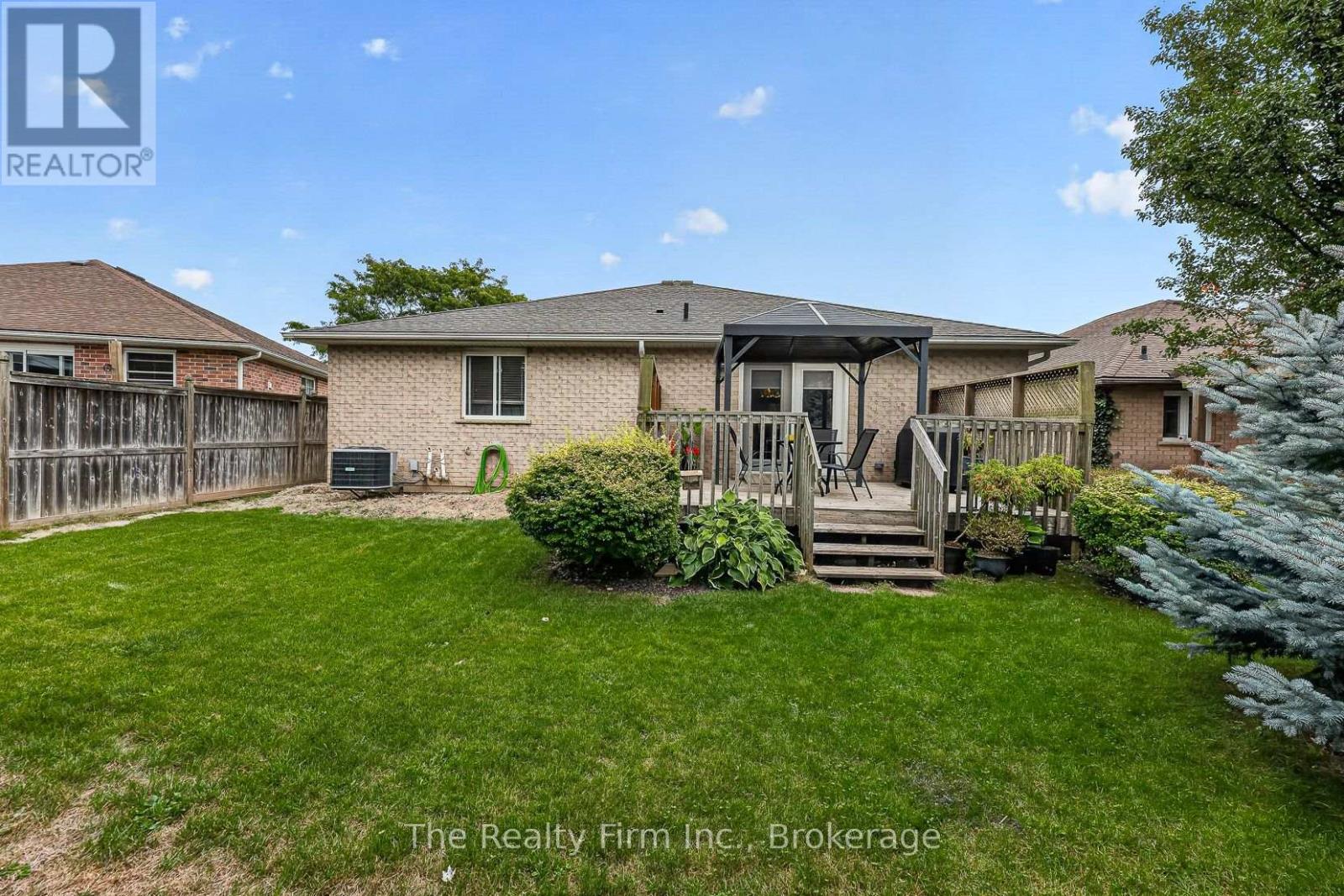 22 MCCREERY ROAD - Image 9