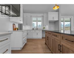 3507 Canboro Road, West Lincoln, ON L0S1C0 Photo 8