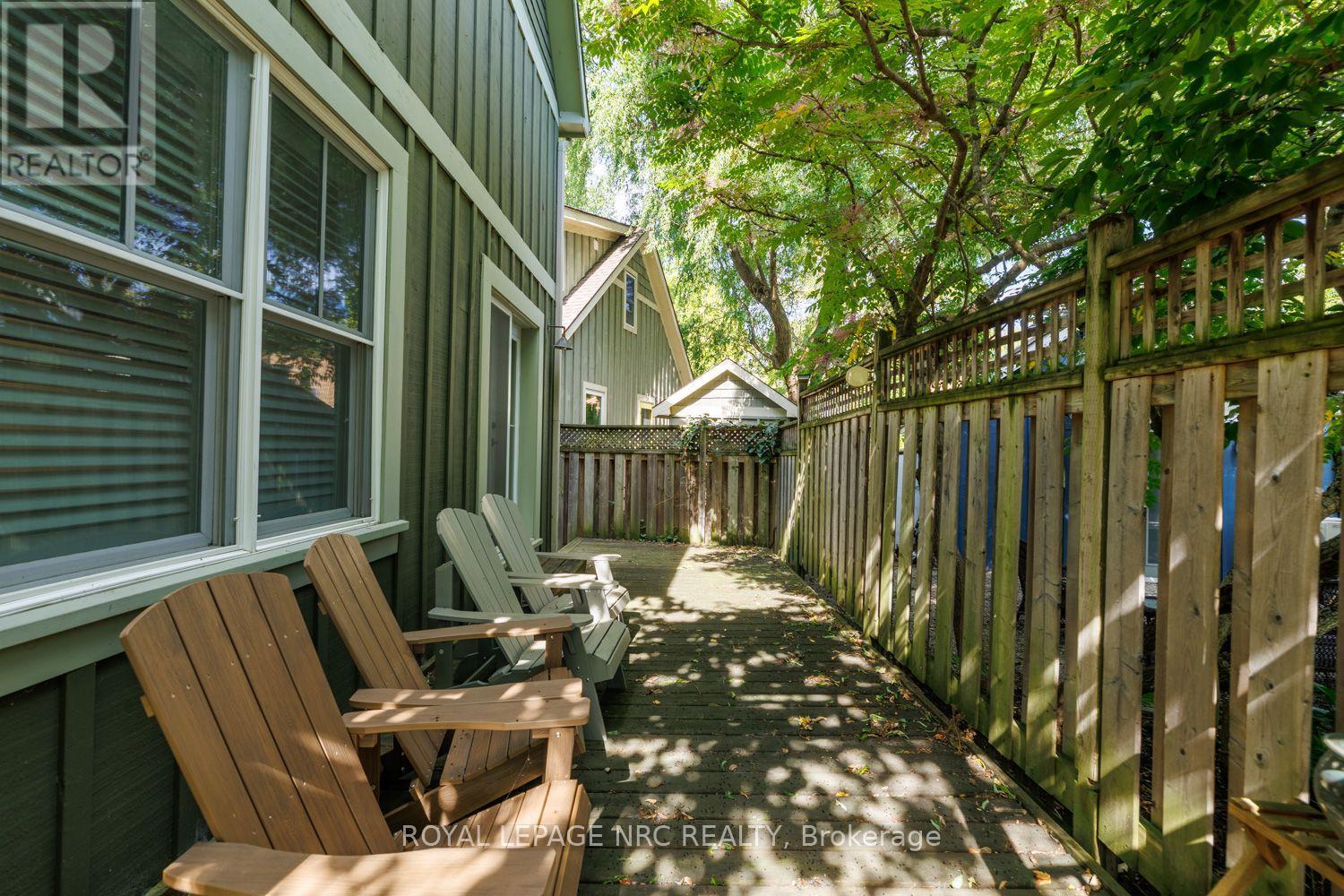 3 LUTHER AVENUE - 39