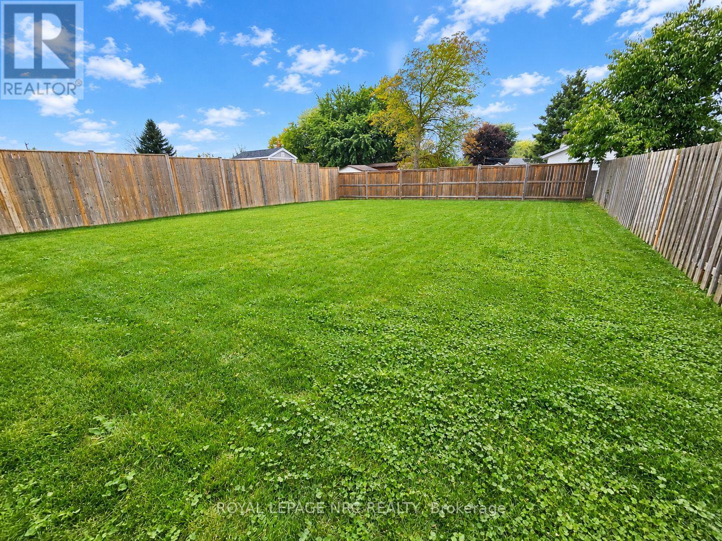 4705 LEE AVENUE - 34