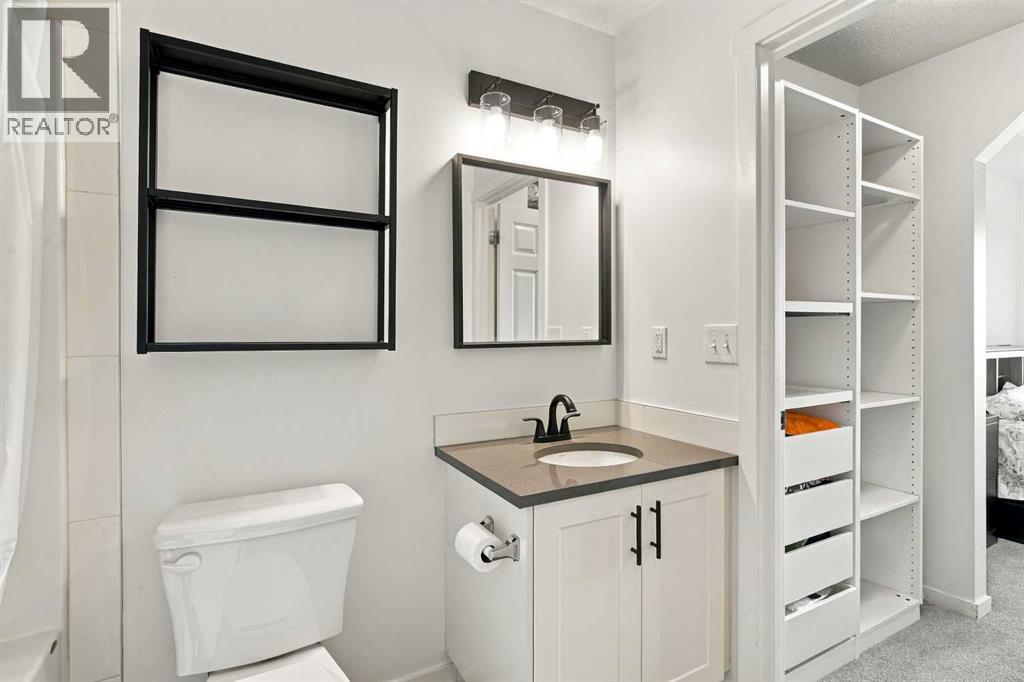 #2410 99 Copperstone Park SE - 24