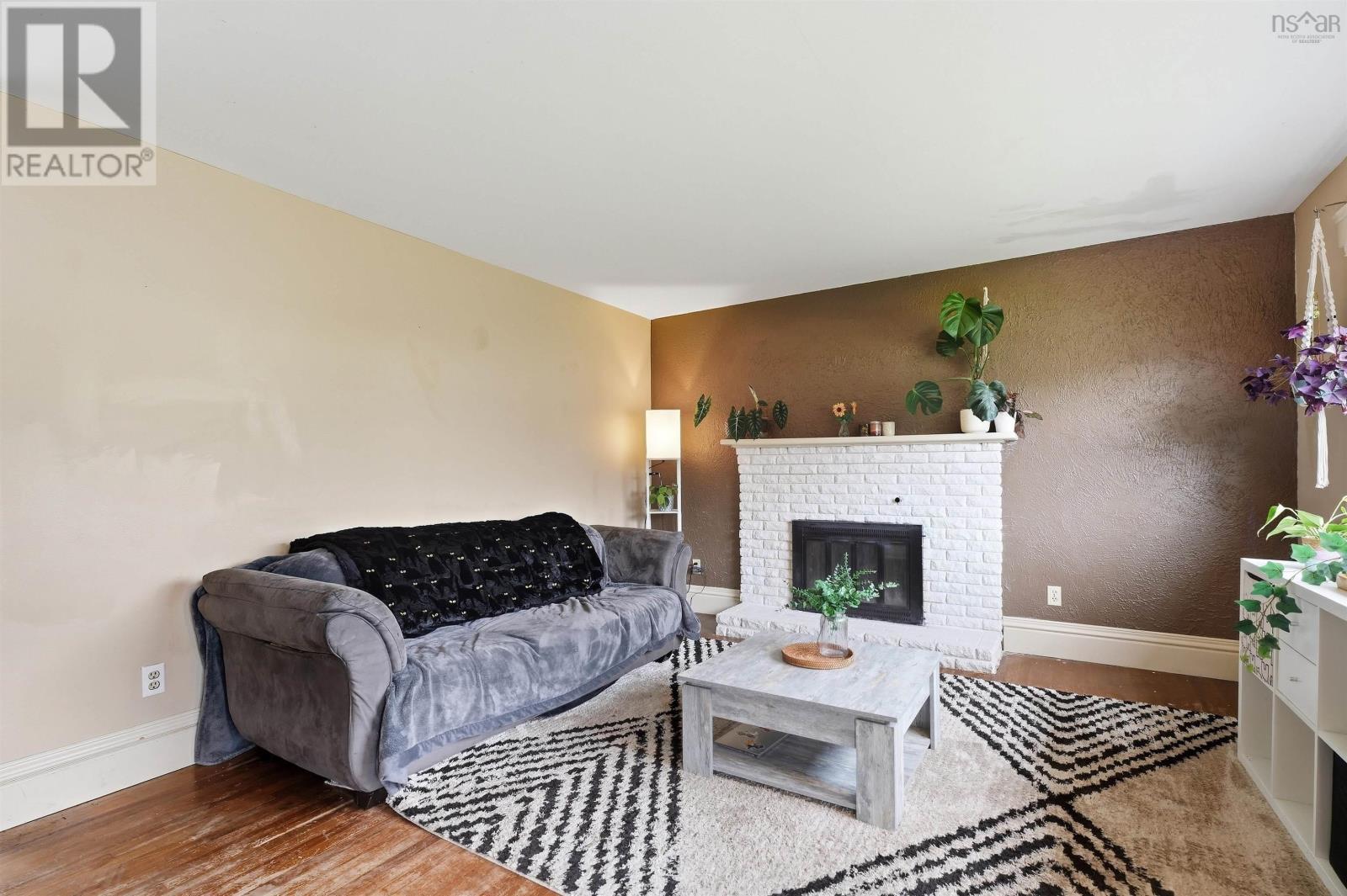 47 Weyburn Road - Image 3