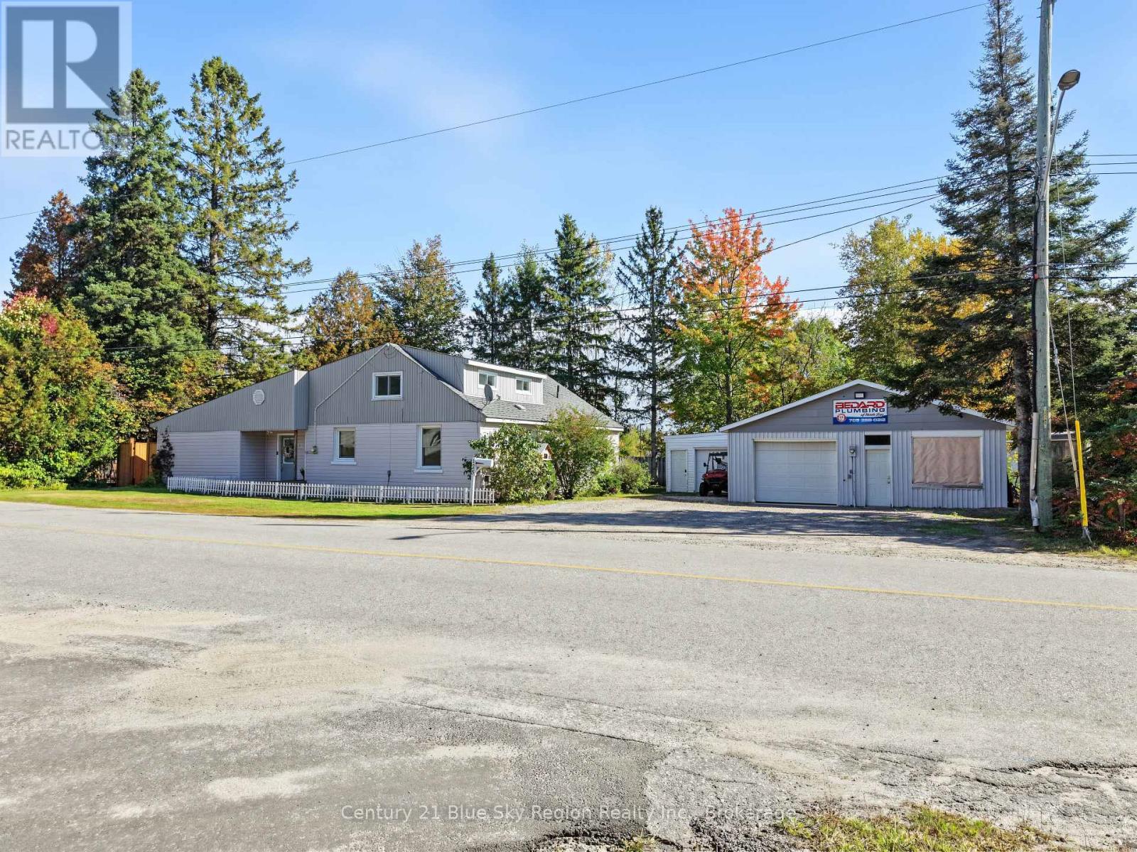 125 GOLF CLUB ROAD - 2