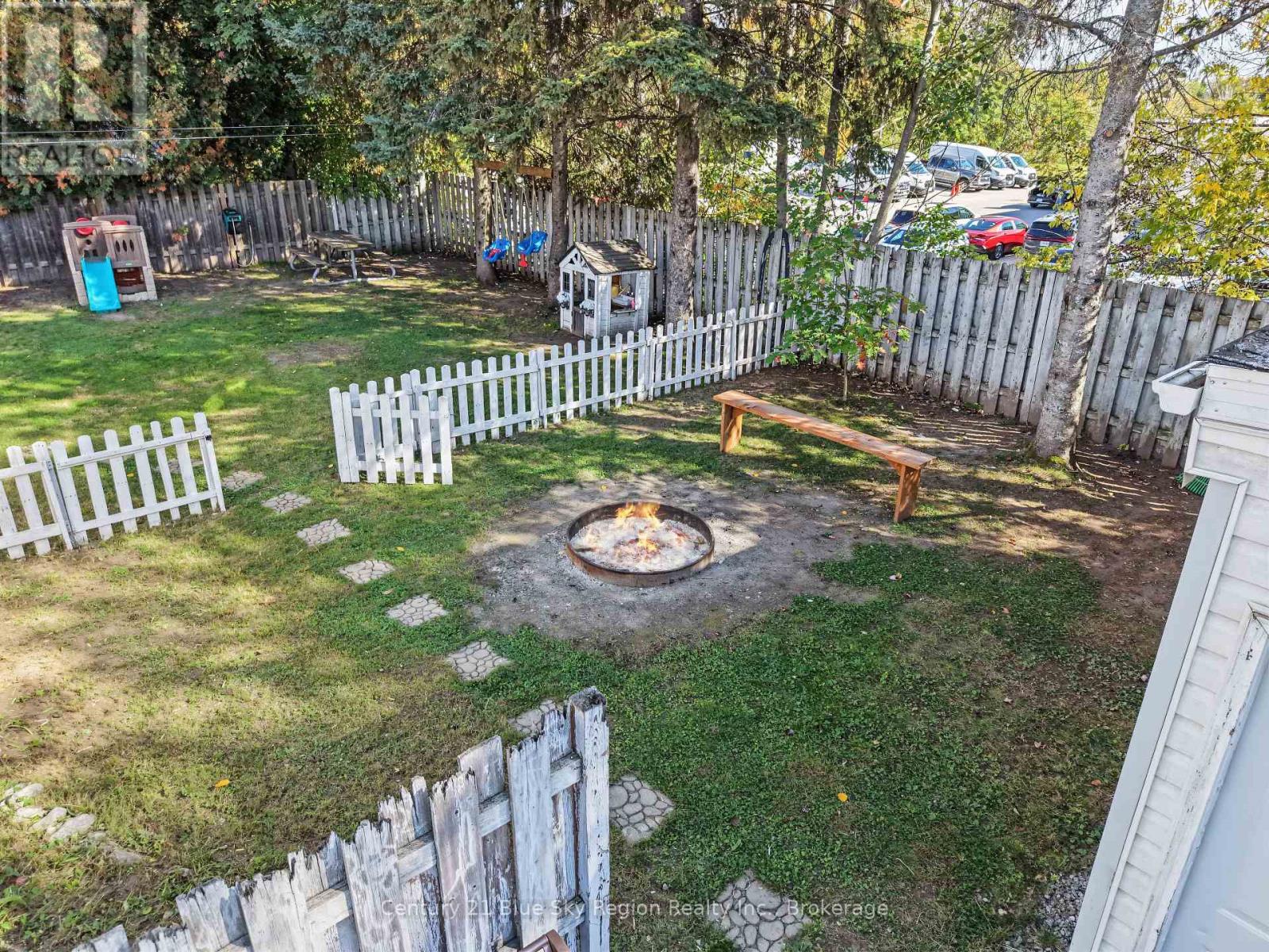 125 GOLF CLUB ROAD - Image 31