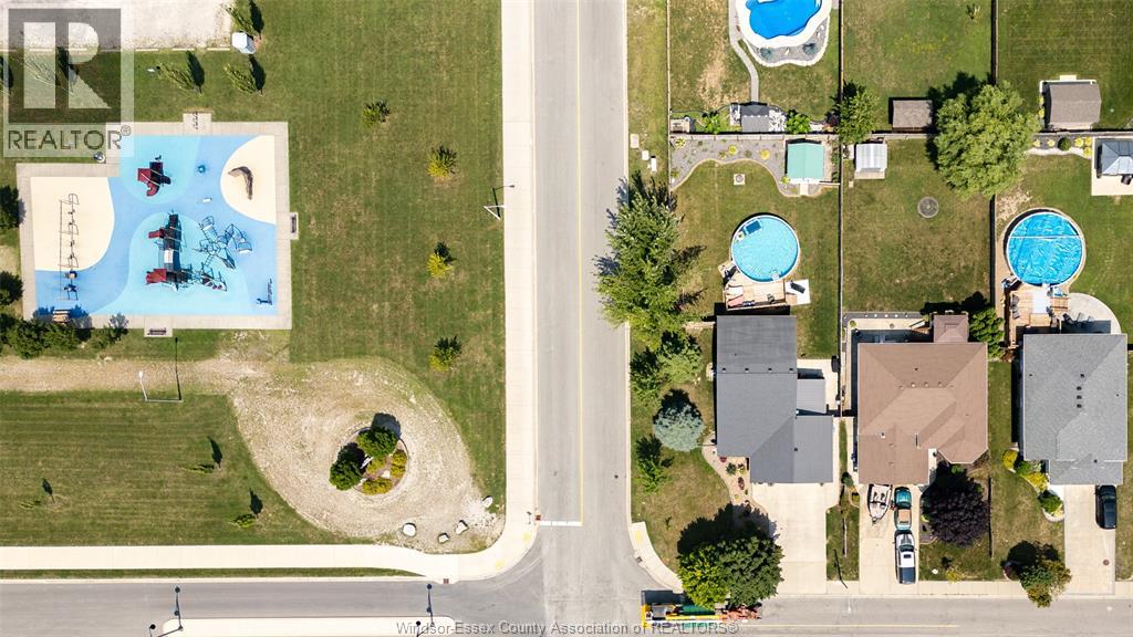 280 McLellan, Amherstburg — photo 3
