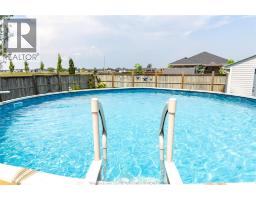 280 Mclellan, Amherstburg, ON N9V4C5 Photo 38