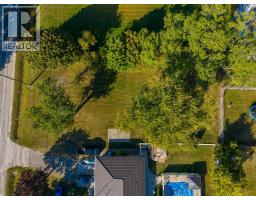 2002 St. Clair Parkway, Sarnia, ON N7T7H5 Photo 6