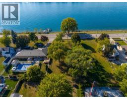 2002 St Clair Parkway, Sarnia, ON N7T7H5 Photo 7