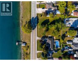 2002 St Clair Parkway, Sarnia, ON N7T7H5 Photo 8