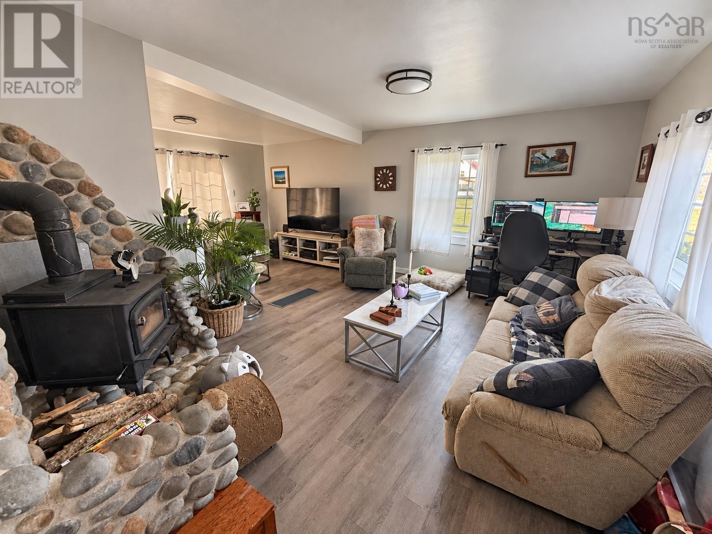 3281 Highway 1 - Image 4
