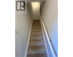 80 Delawana Drive, Hamilton, ON L8E1G4 Photo 12