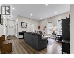 Living room - 348 Dalhousie Street, Brantford, ON N3S3W1 Photo 6