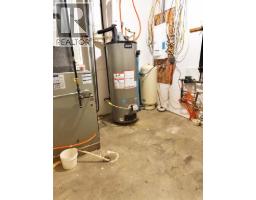1810 Evergreen Drive, Hillcrest, AB T0K1C0 Photo 24