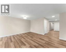 7609 36 Avenue NW - photo 13