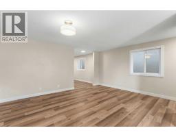7609 36 Avenue NW - photo 12