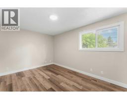 7609 36 Avenue NW - photo 24